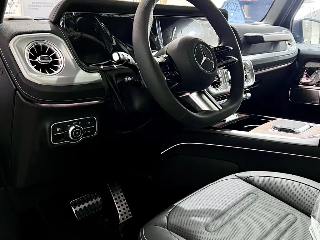 Mercedes-Benz G-Class G 2025 G 450 d
