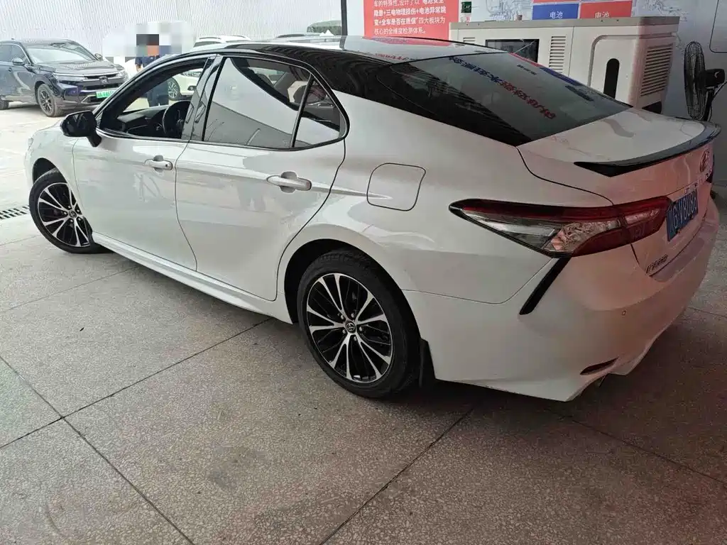 Toyota Camry 2018 2.5S