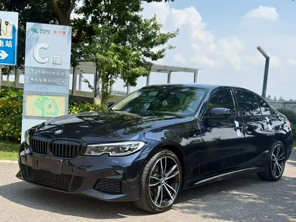 Купить BMW 3 Series
