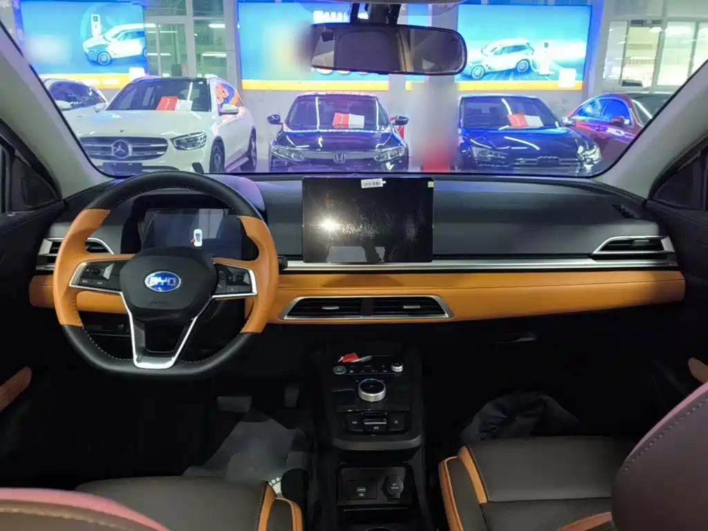 BYD e2 — миниатюра 10
