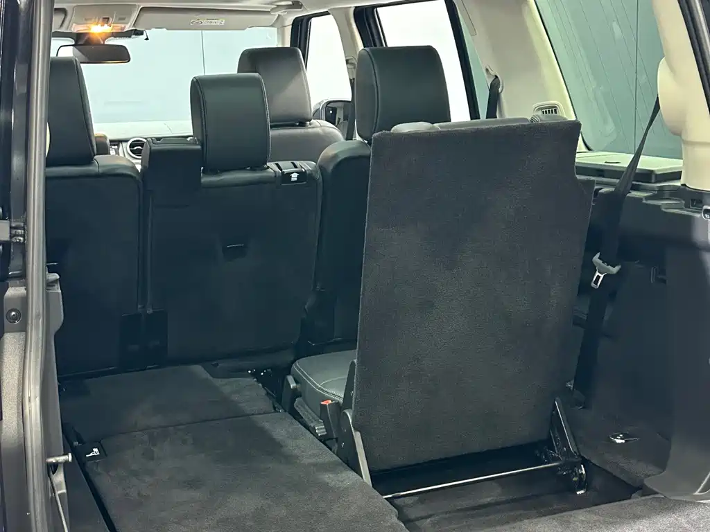Land Rover Discovery — миниатюра 36