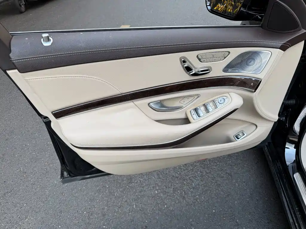 Mercedes-Benz S-Class — миниатюра 6