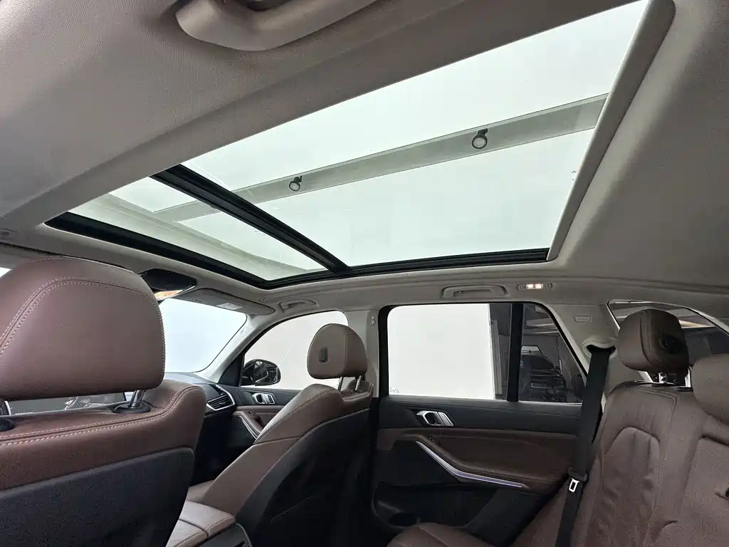 BMW X5 (Import) — миниатюра 7