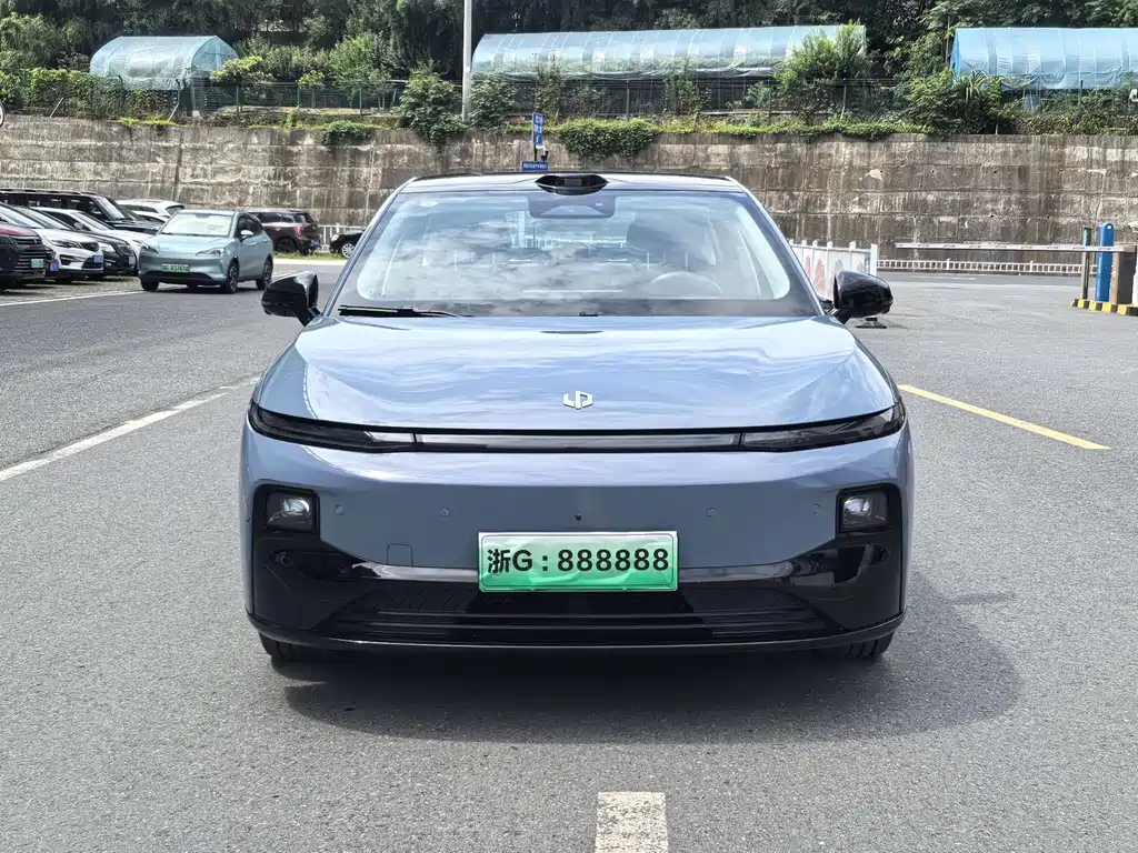 Leapmotor B01 2025 550