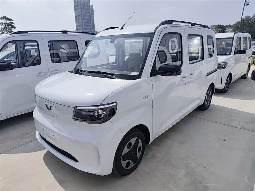 Wuling Sunshine EV