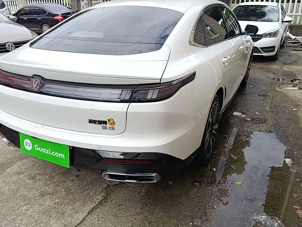 Changan Eado — миниатюра 8
