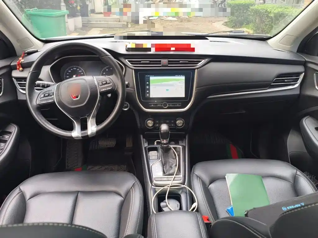 Roewe RX3 — миниатюра 13