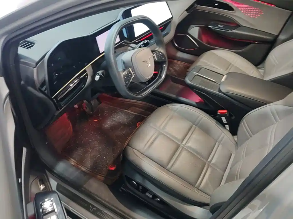 Hongqi Hongqi EH7 — миниатюра 16