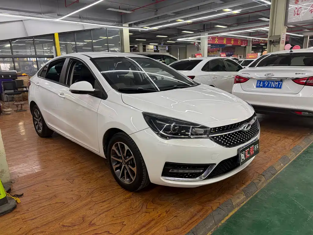 CHERY ARRIZO 5