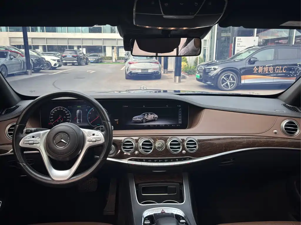 Mercedes-Benz S-Class — миниатюра 9
