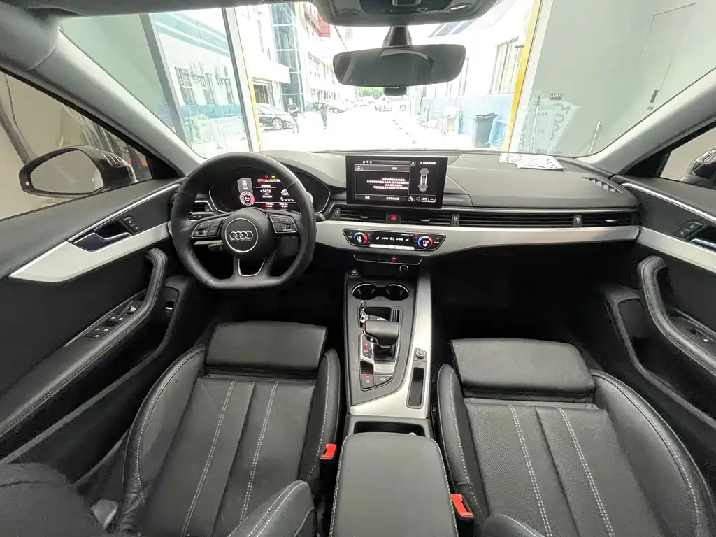 Audi A4L — миниатюра 26