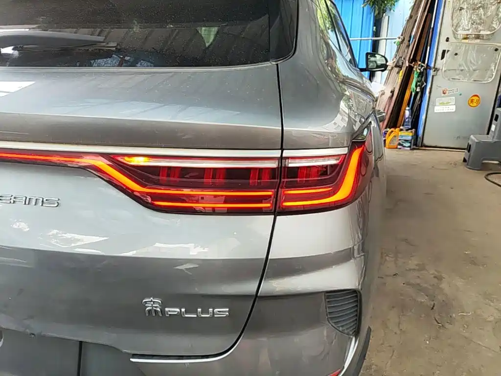 BYD PLUS New Energy — миниатюра 8