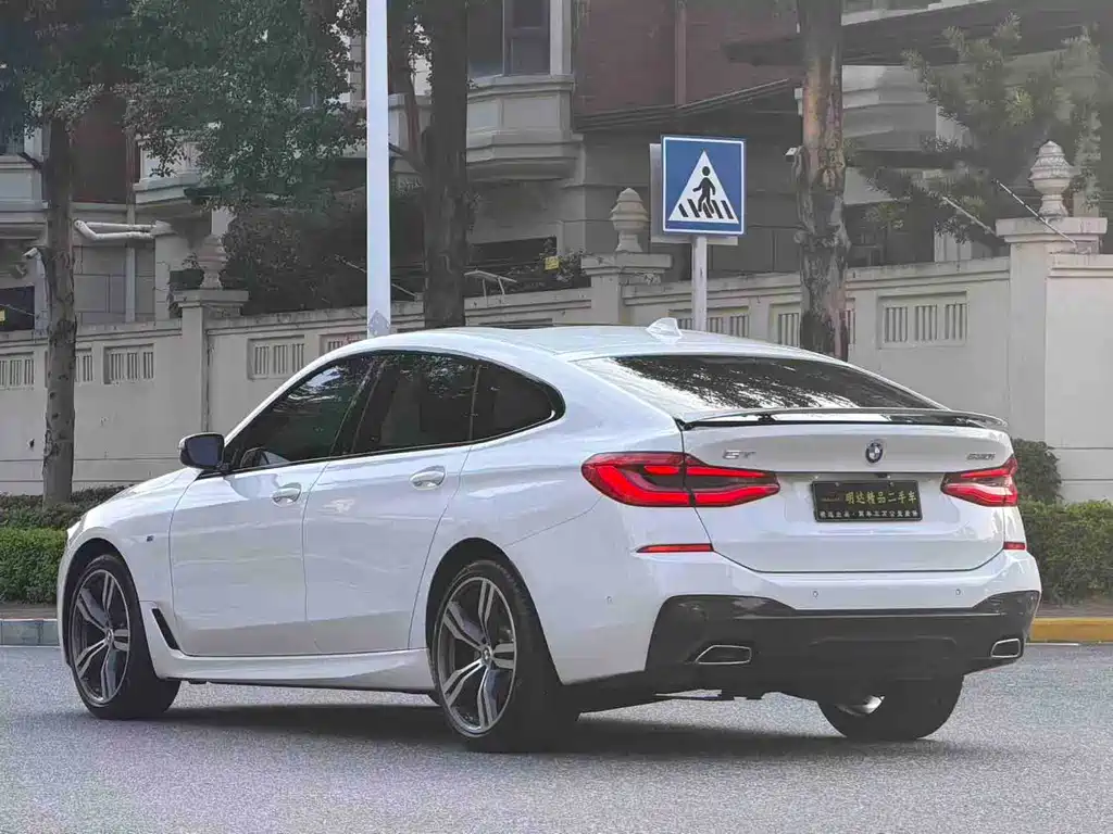 BMW 6 Series GT — миниатюра 4