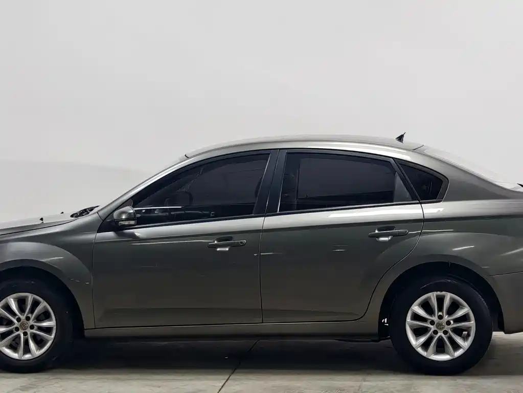 Zhonghua H330 — миниатюра 7