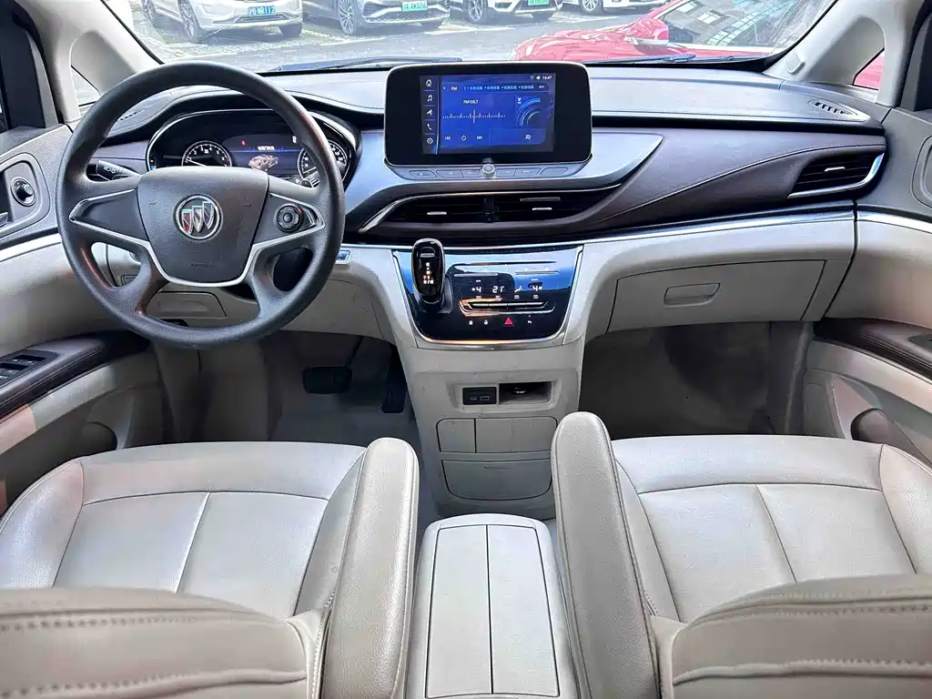 Buick GL8 — миниатюра 17