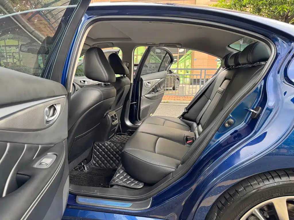 Infiniti Q50L — миниатюра 9