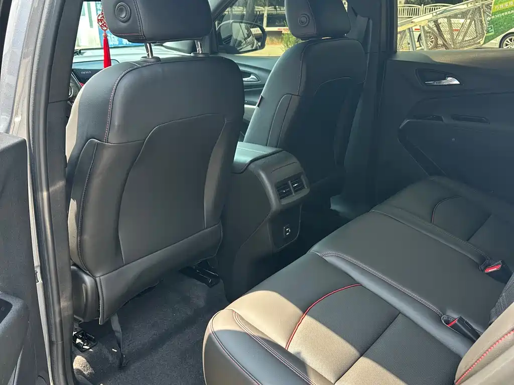 Chevrolet Equinox 2021 550T RS