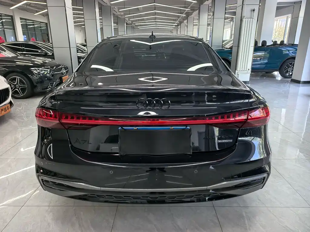 Audi A7L — миниатюра 4
