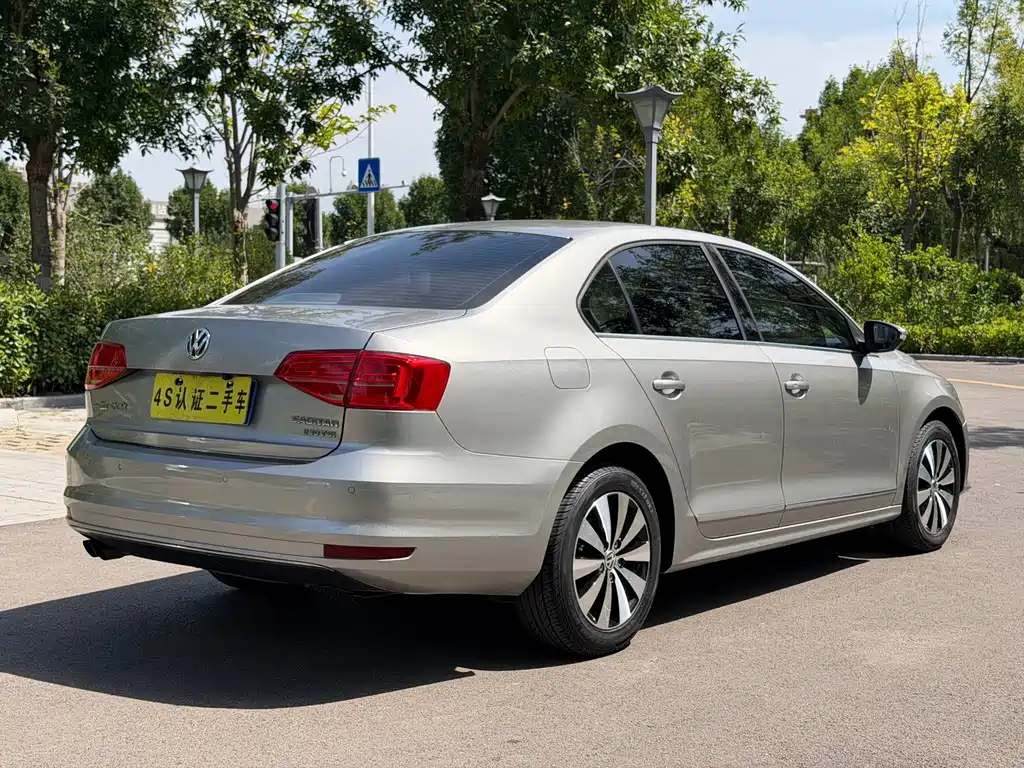 Volkswagen Sagitar — миниатюра 9