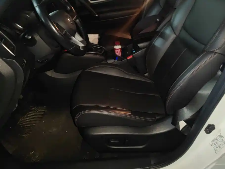 Nissan Qashqai — миниатюра 9