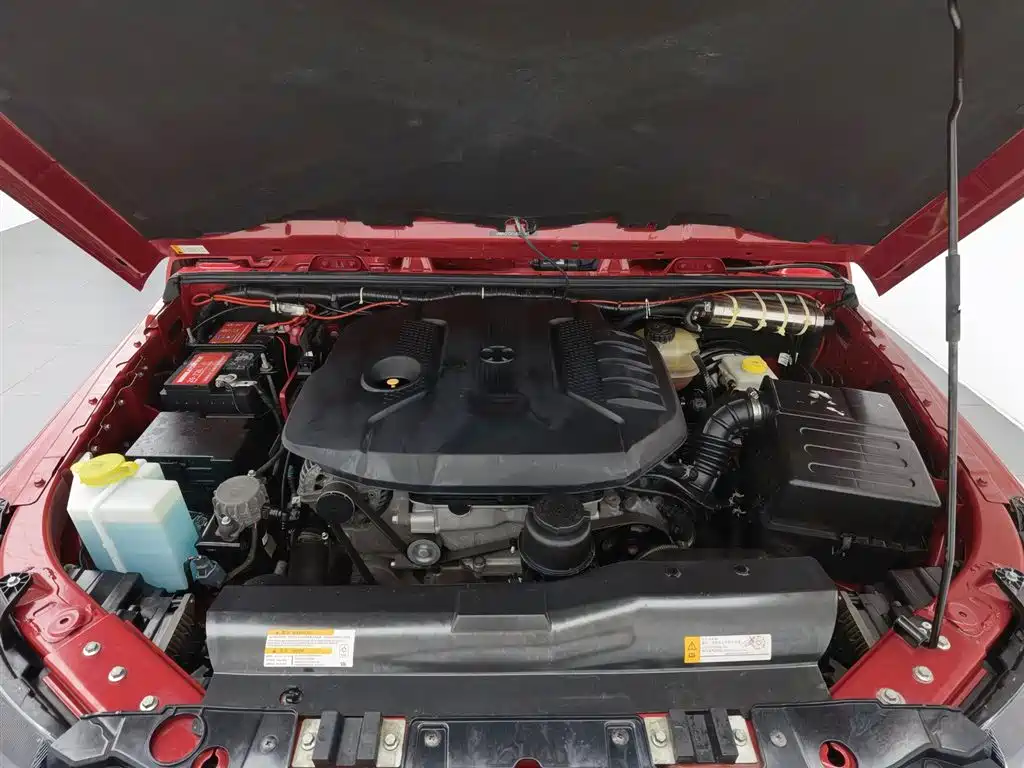 BAIC BJ40 2018 PLUS 2.3T AT Premium V