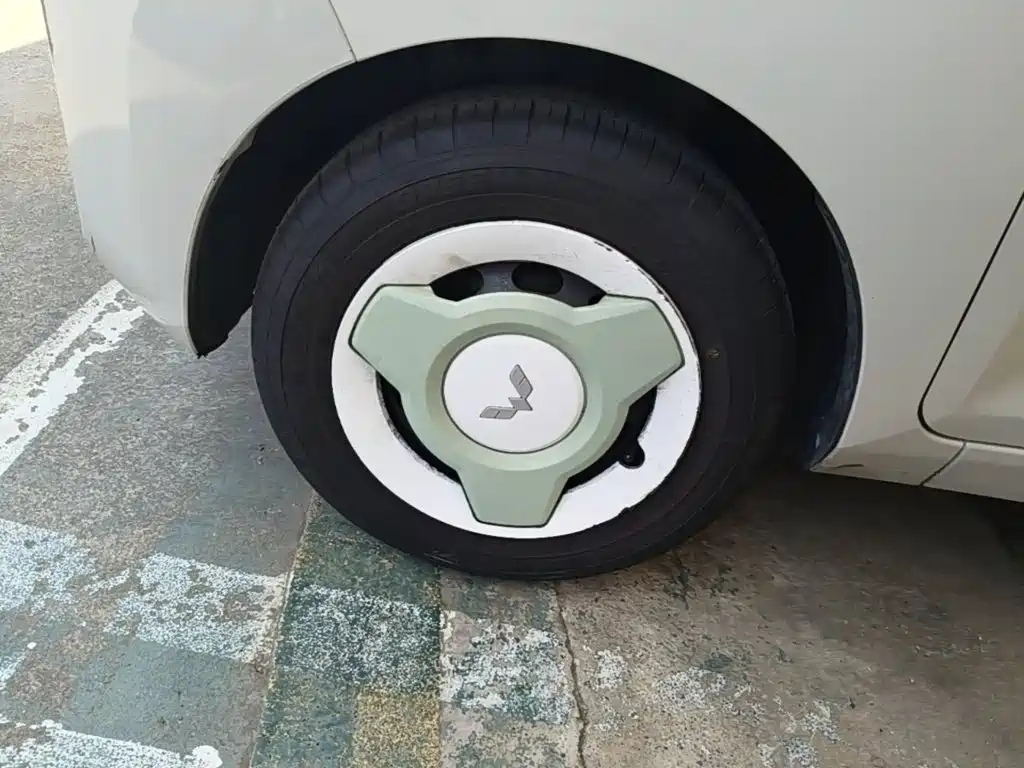 Wuling MINIEV — миниатюра 23
