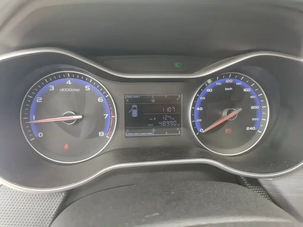 Geely Vision — миниатюра 12