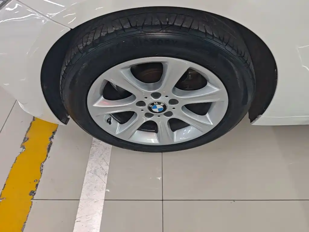 BMW 3 Series — миниатюра 23