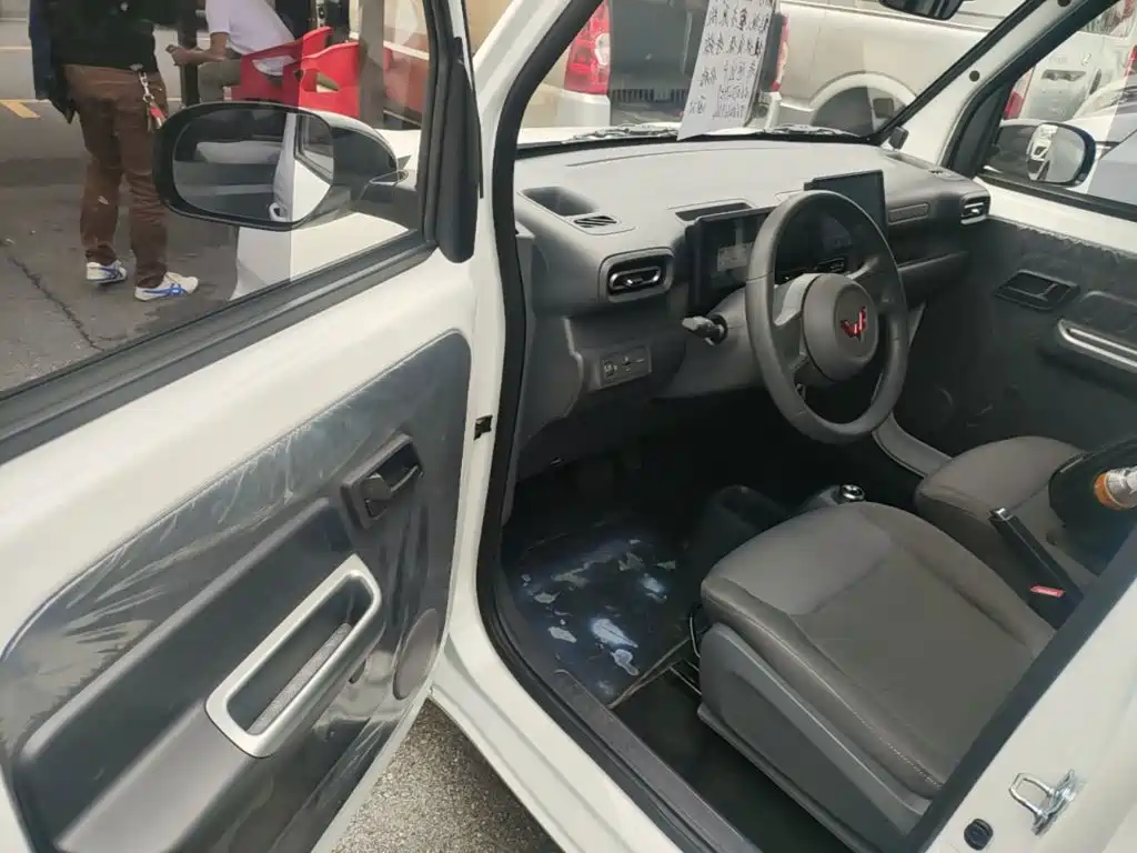 Wuling Zhiguang EV — миниатюра 16