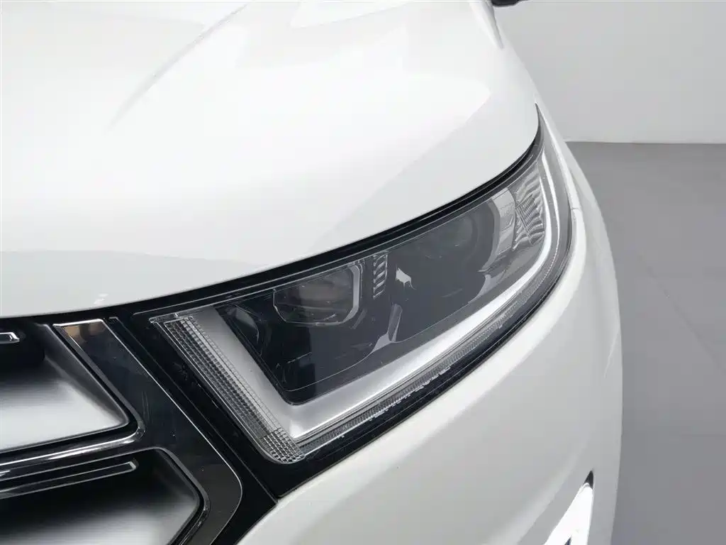 Ford Edge 2015 2.0T GTDi