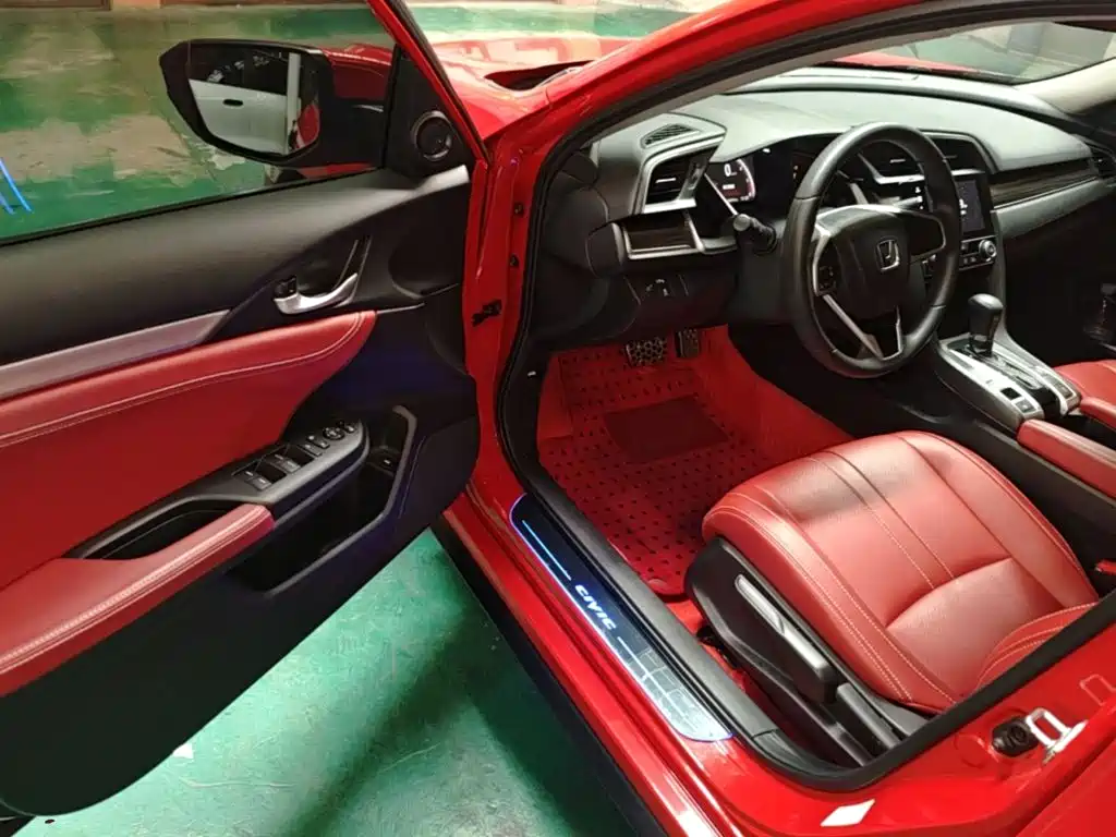 Honda Civic — миниатюра 16
