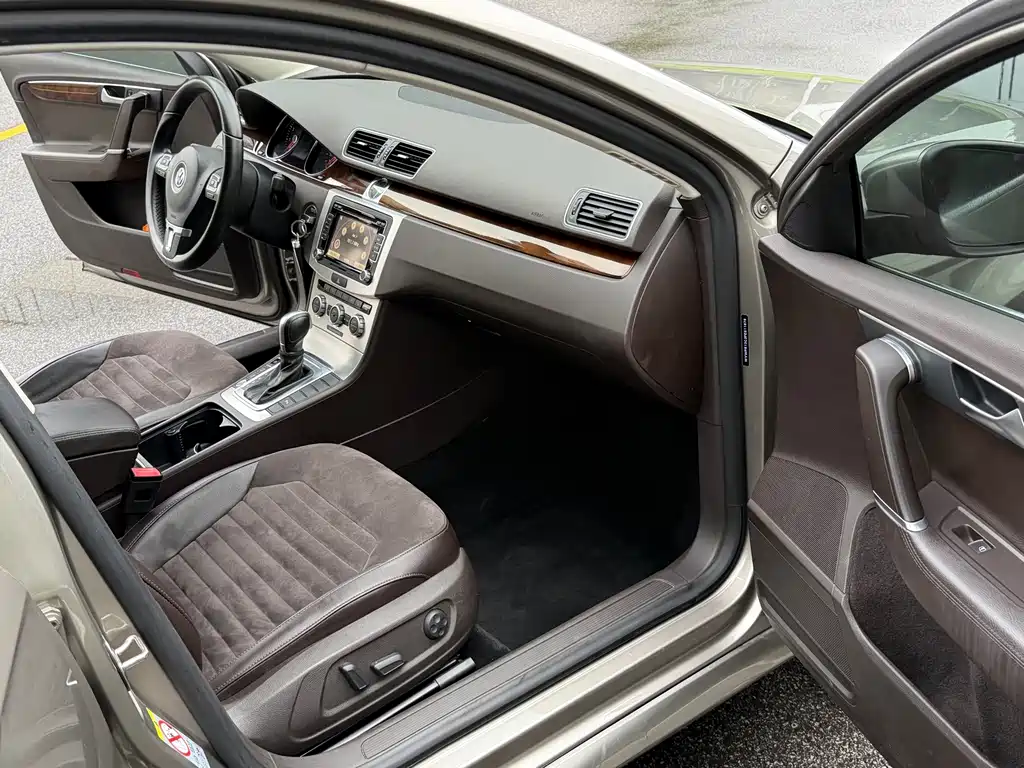 Volkswagen Magotan (Import) — миниатюра 14