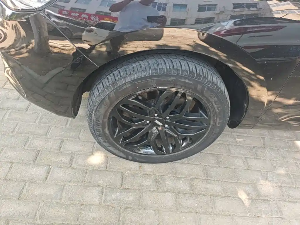 Wey Wey VV5 — миниатюра 23