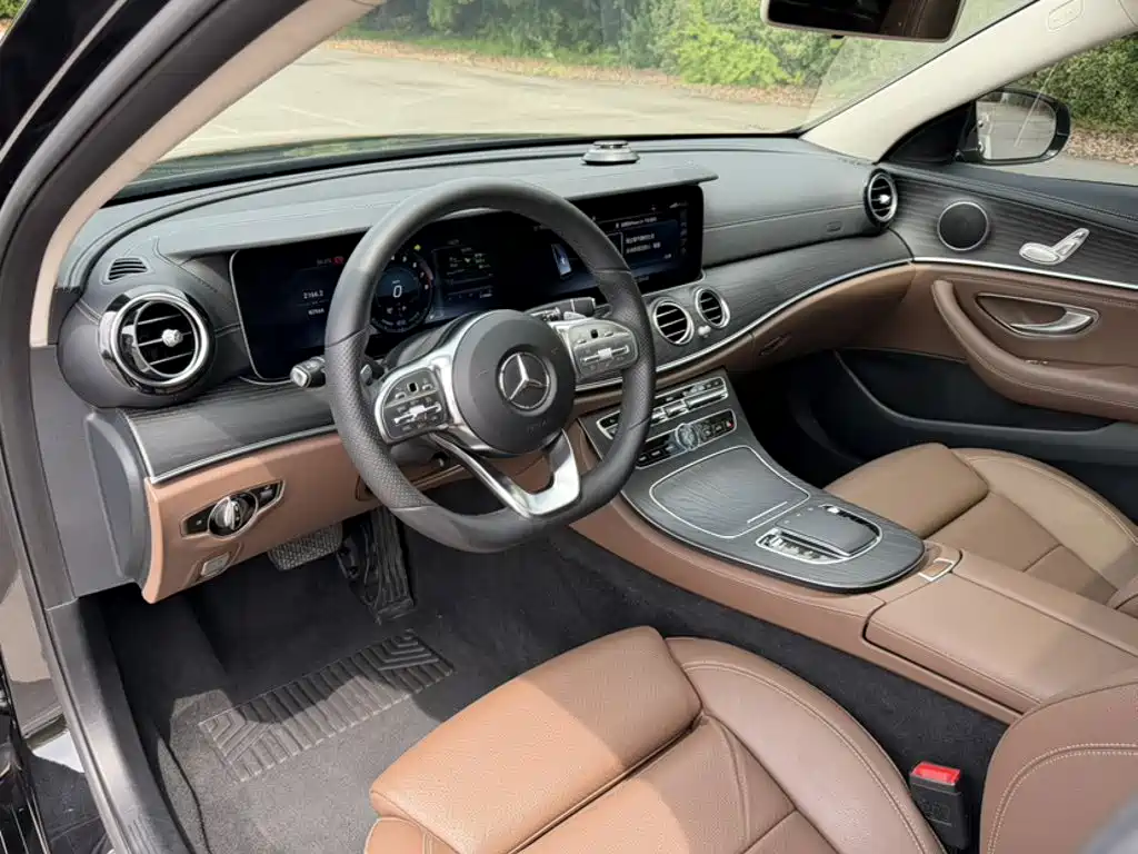 Mercedes-Benz E-Class — фотографии объявления, Фото 18