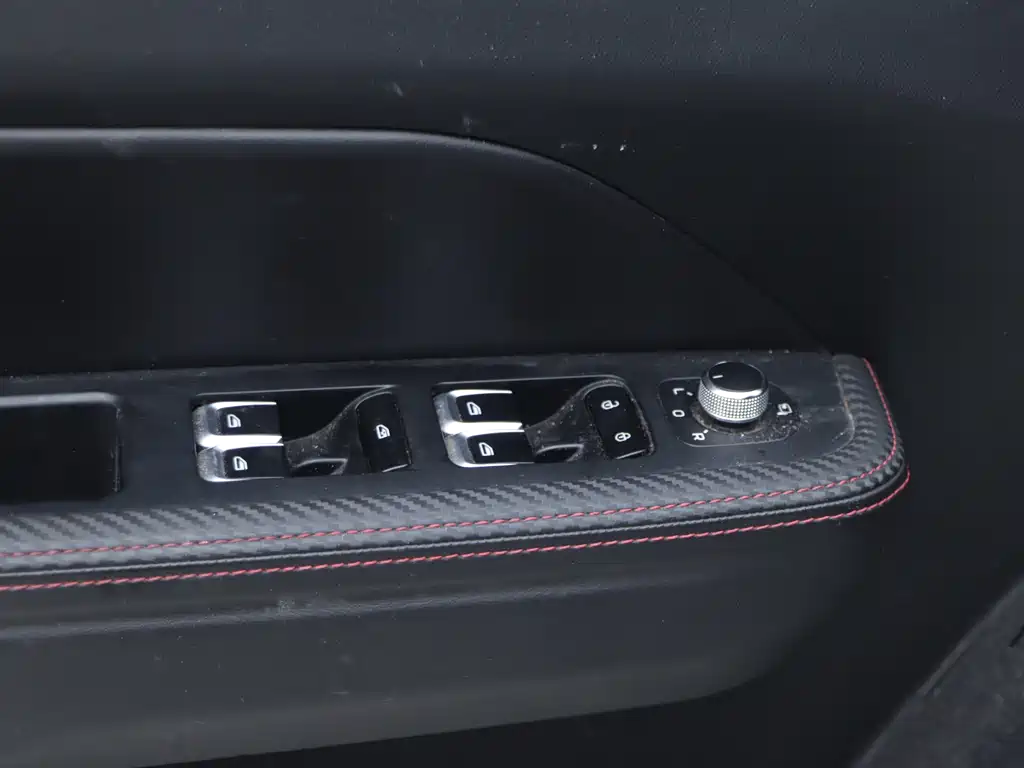 GEELY AUTOMOBILE GEELY ICON