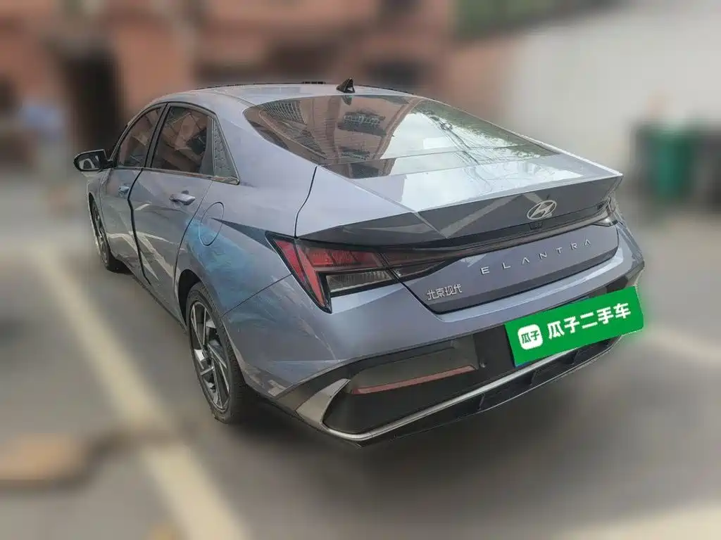 Hyundai Elantra — миниатюра 4