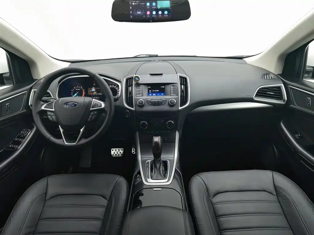 Ford Edge 2015 2.0T GTDi
