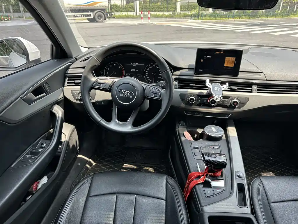 Audi A4L — фотографии объявления, Фото 13