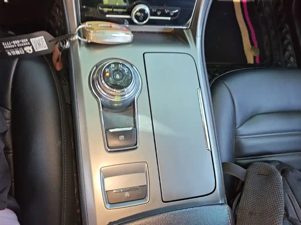 Ford Mondeo — миниатюра 14