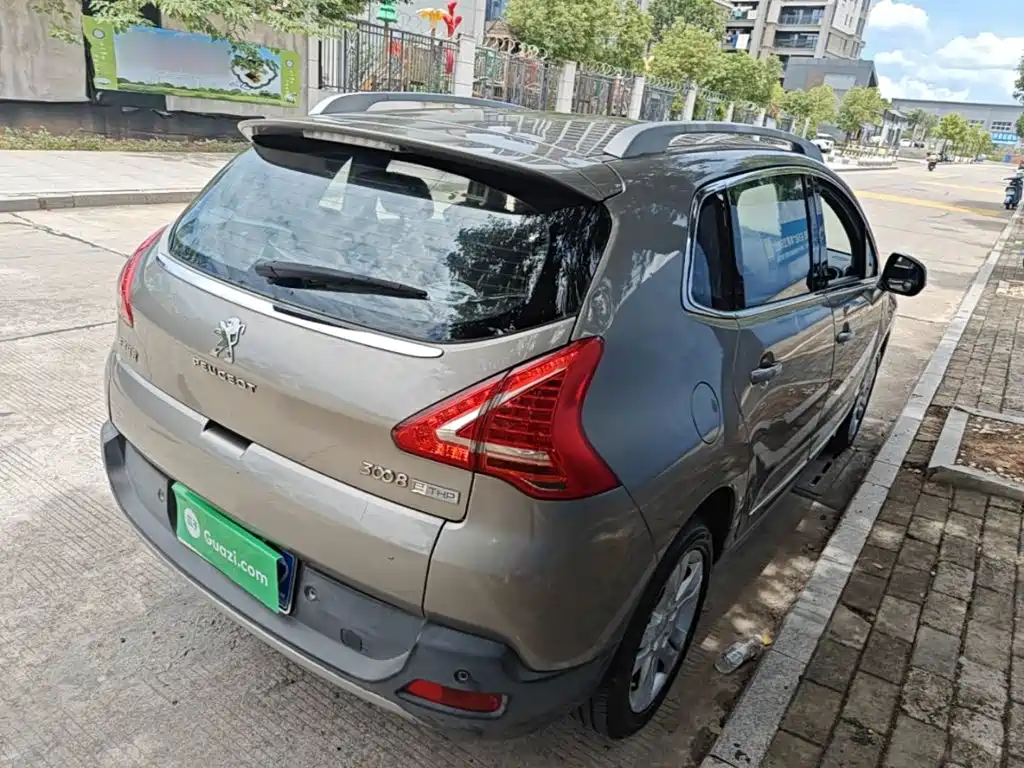 Peugeot 3008 — миниатюра 7