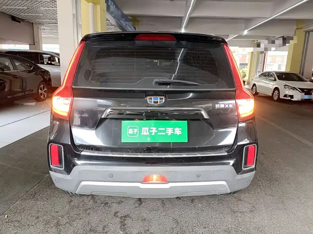 Geely Vision X6 — миниатюра 6