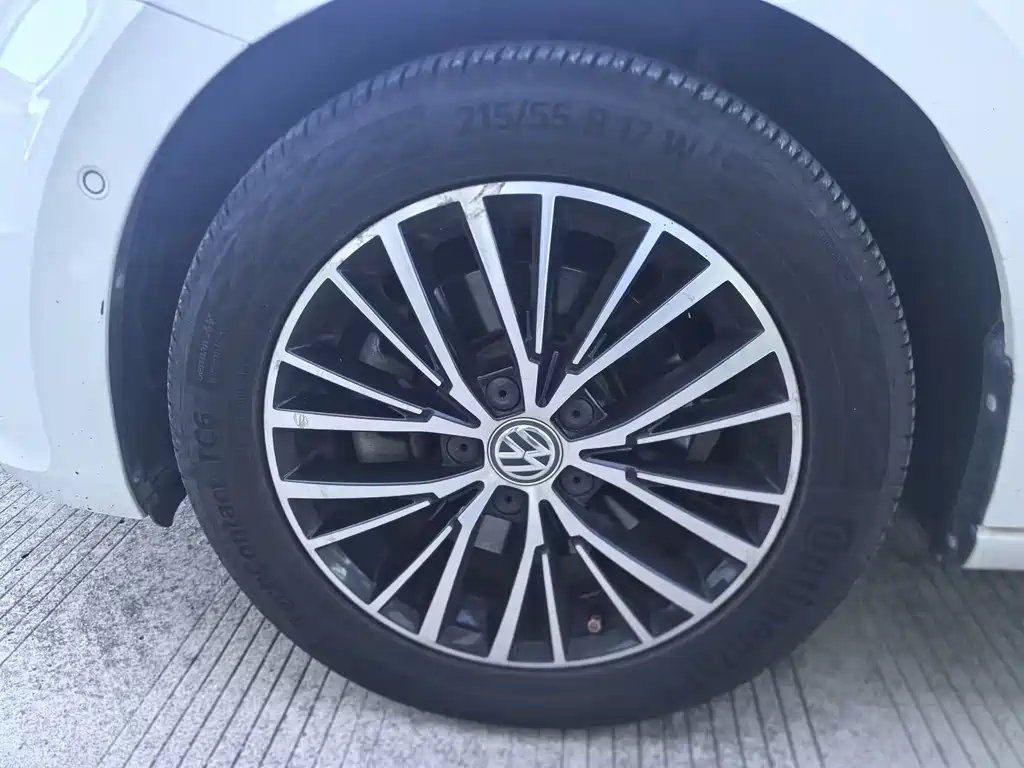 Volkswagen Touran — миниатюра 10