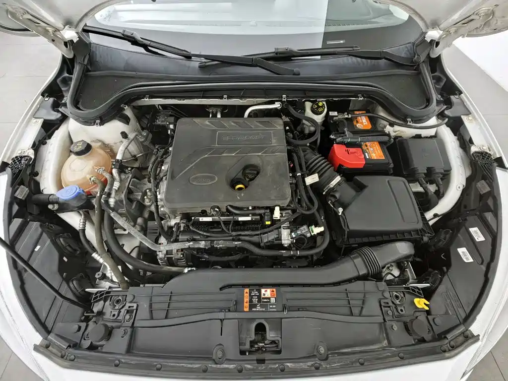 Ford Focus — миниатюра 6