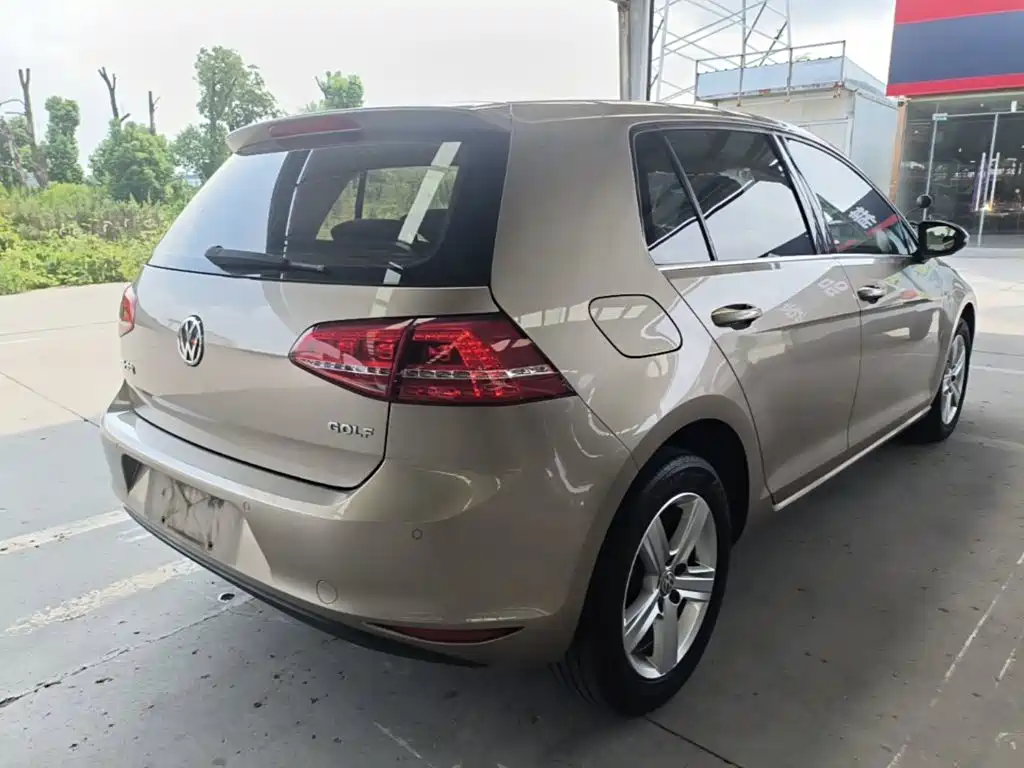 Volkswagen Golf — миниатюра 7