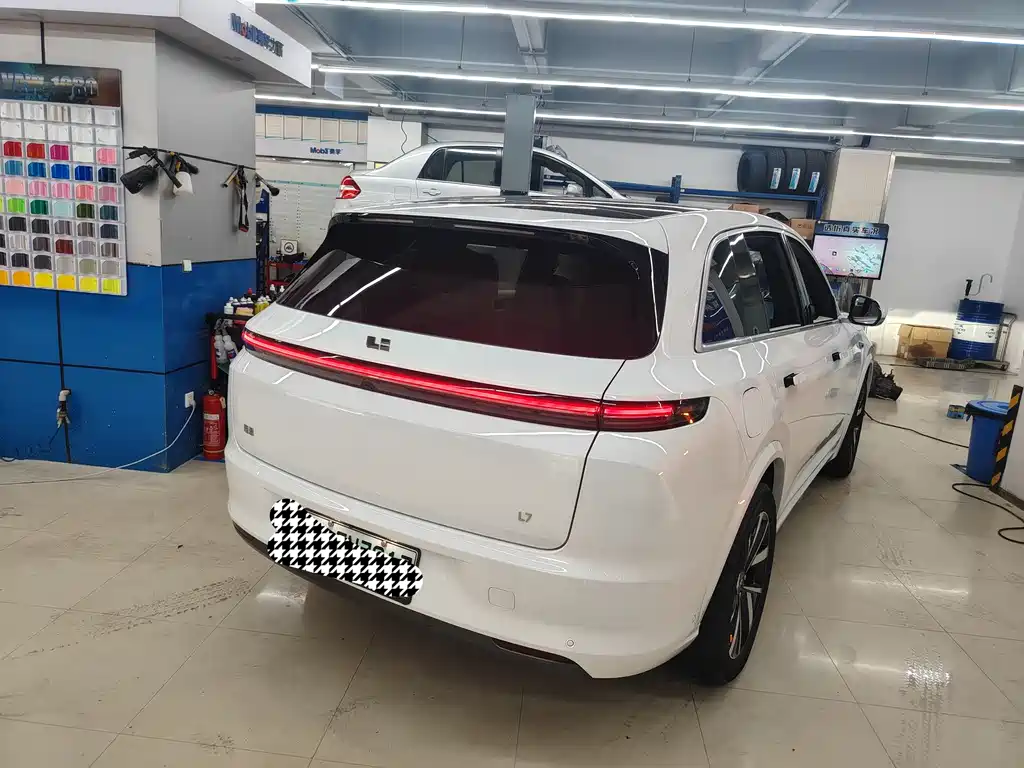 Li Auto L7 2023 Pro
