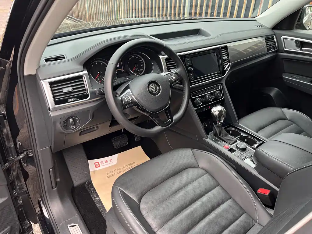 Volkswagen Teramont — миниатюра 8