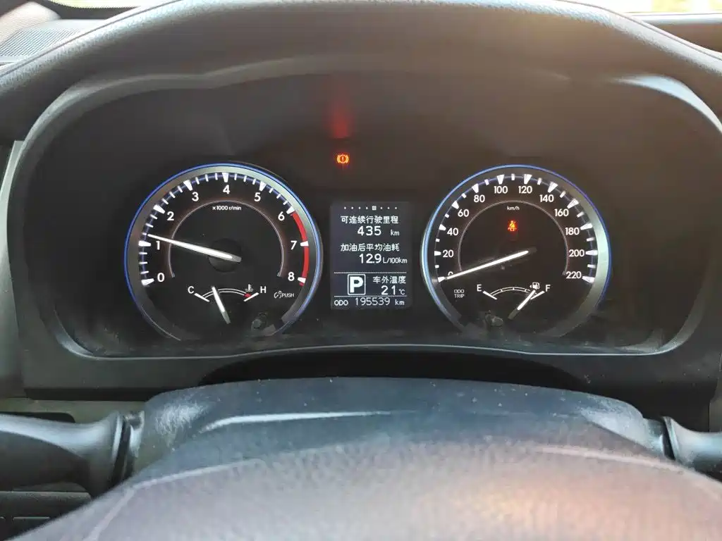 Toyota Highlander 2015 2.0T Luxury 7 мест