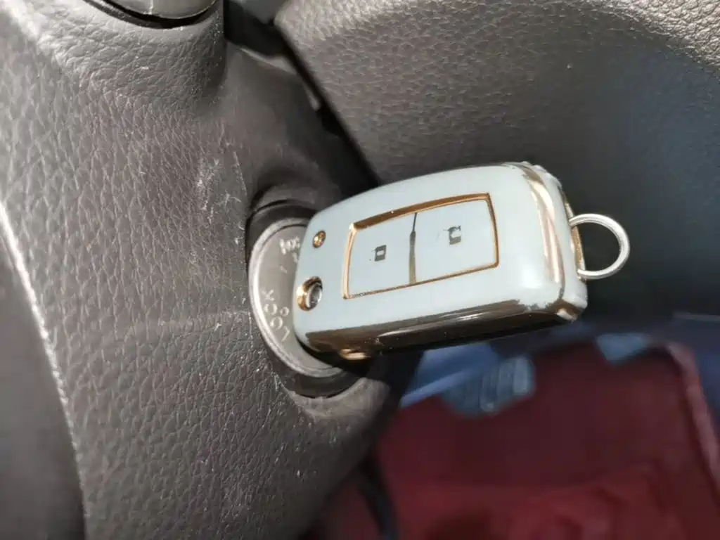 Nissan Tiida — миниатюра 9