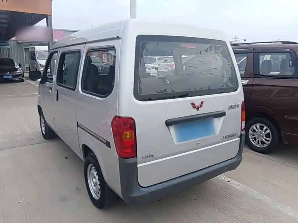Wuling Zhiguang — миниатюра 5