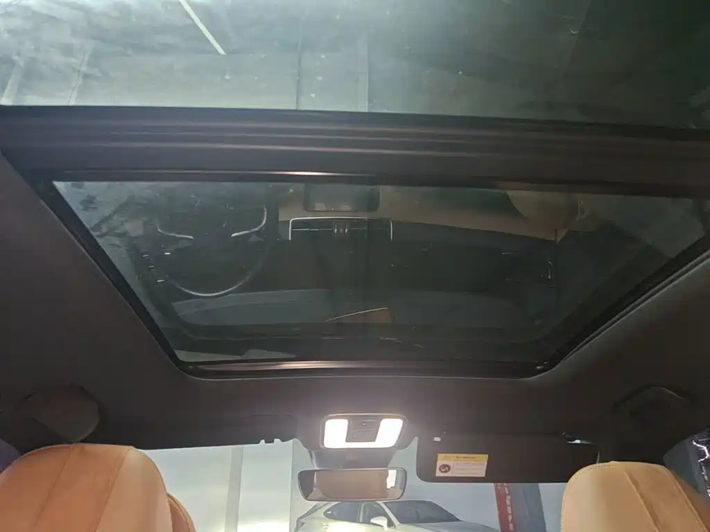 Li Auto Li ONE — миниатюра 18